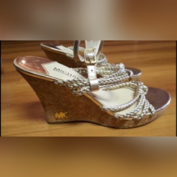 Michael Kors Spring Wedges - Picture 2 of 5